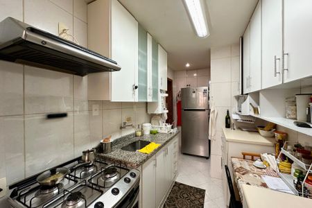 Apartamento à venda com 95m², 3 quartos e sem vagaCozinha