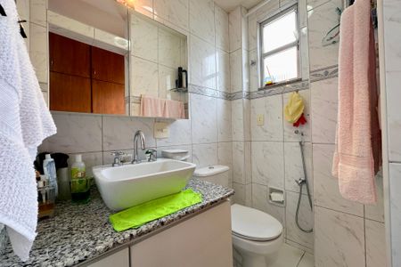 Apartamento à venda com 95m², 3 quartos e sem vagaQuarto 3 - Suíte Banheiro
