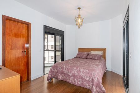 Apartamento para alugar com 200m², 3 quartos e 3 vagasSuíte 1