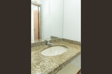 Apartamento para alugar com 200m², 3 quartos e 3 vagasLavabo