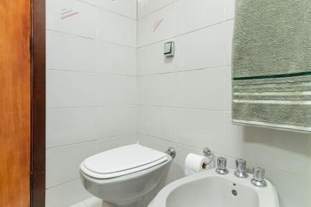 Apartamento para alugar com 200m², 3 quartos e 3 vagasBanheiro da Suíte 1