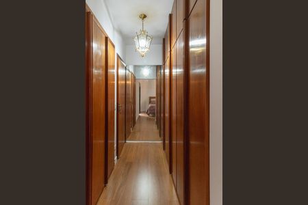 Apartamento para alugar com 200m², 3 quartos e 3 vagasSuíte 1