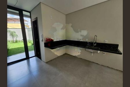 Foto 05 de casa à venda com 3 quartos, 150m² em Cursino, São Paulo