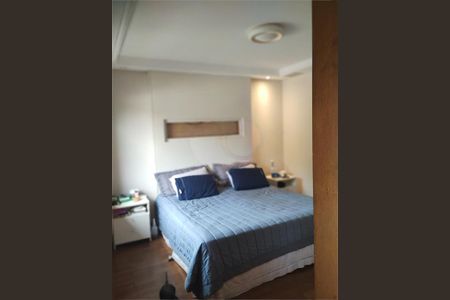 Casa à venda com 488m², 5 quartos e 3 vagas