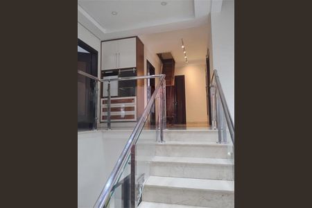 Casa à venda com 488m², 5 quartos e 3 vagas