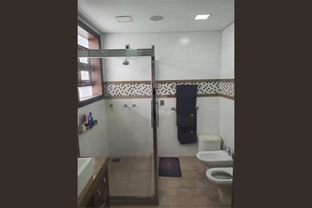 Casa à venda com 488m², 5 quartos e 3 vagas