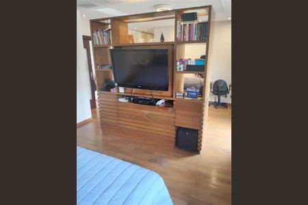 Casa à venda com 488m², 5 quartos e 3 vagas