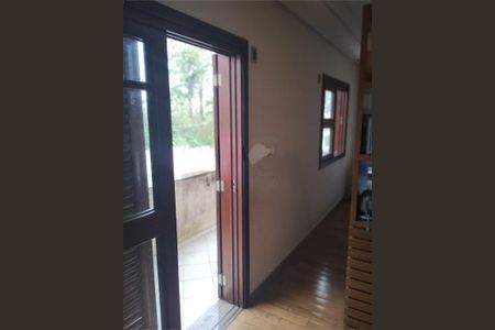 Casa à venda com 488m², 5 quartos e 3 vagas