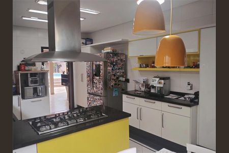 Casa à venda com 488m², 5 quartos e 3 vagas