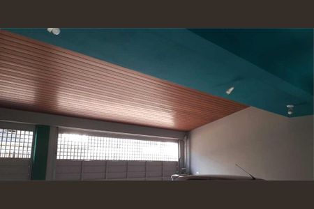 Casa à venda com 215m², 3 quartos e 3 vagas