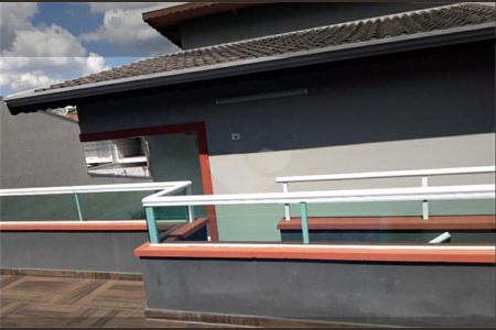 Casa à venda com 215m², 3 quartos e 3 vagas