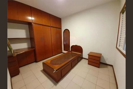 Casa à venda com 3 quartos, 207m² em Vila Sao Jose, Várzea Paulista