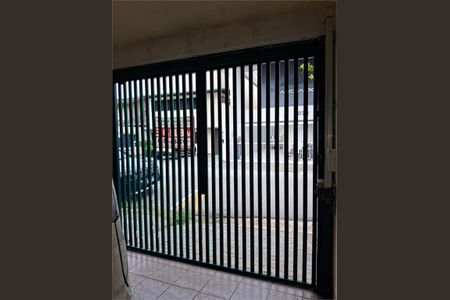 Casa à venda com 73m², 3 quartos e 1 vaga