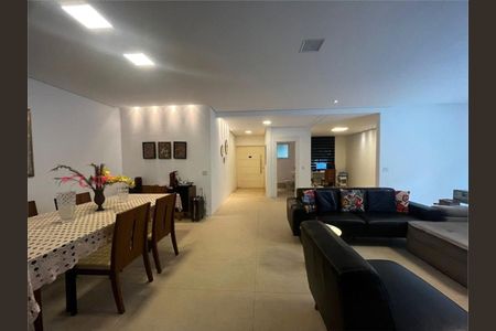 Casa à venda com 3 quartos, 479m² em Jardim Caxambu, Jundiaí