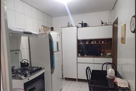 Casa à venda com 2 quartos, 80m² em Vila M Genoveva, Jundiaí