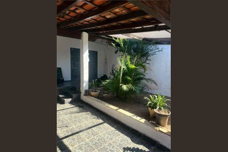 Casa à venda com 4 quartos, 200m² em Jardim Florestal, Jundiaí