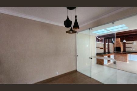 Casa à venda com 3 quartos, 102m² em Jardim Shangai, Jundiaí