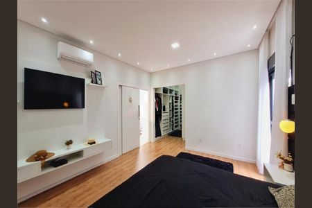 Casa à venda com 4 quartos, 275m² em Jardim Carolina, Jundiaí