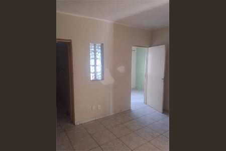 Casa à venda com 132m², 3 quartos e 2 vagas