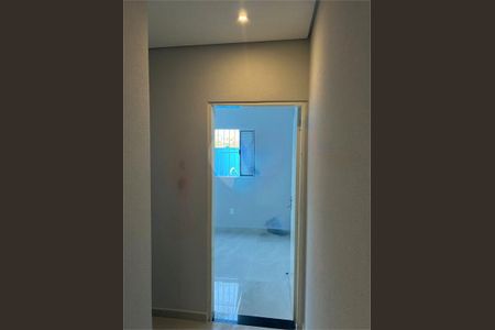 Casa à venda com 132m², 3 quartos e 2 vagas