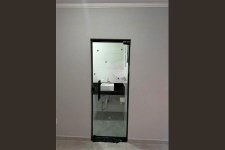 Casa à venda com 132m², 3 quartos e 2 vagas