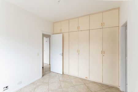 Apartamento à venda com 344m², 4 quartos e 2 vagasSuíte 2
