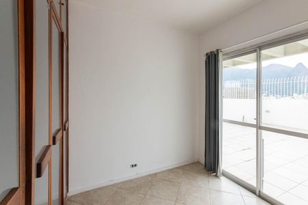 Apartamento à venda com 344m², 4 quartos e 2 vagasQuarto 2