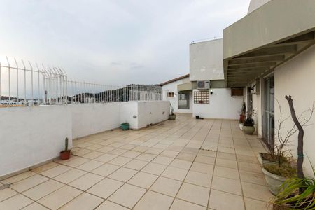 Apartamento à venda com 344m², 4 quartos e 2 vagasVaranda