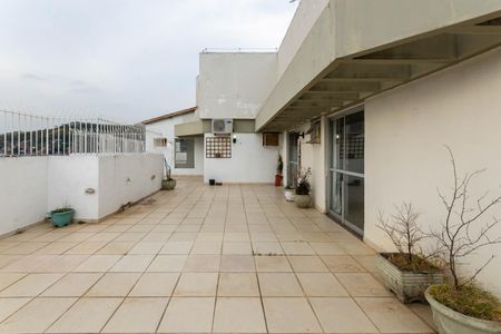 Apartamento à venda com 344m², 4 quartos e 2 vagasVaranda