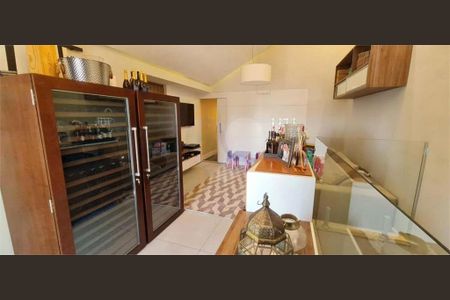 Apartamento à venda com 220m², 4 quartos e 3 vagas