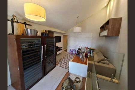 Apartamento à venda com 220m², 4 quartos e 3 vagas