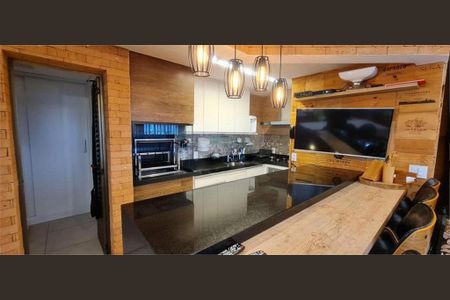 Apartamento à venda com 220m², 4 quartos e 3 vagas