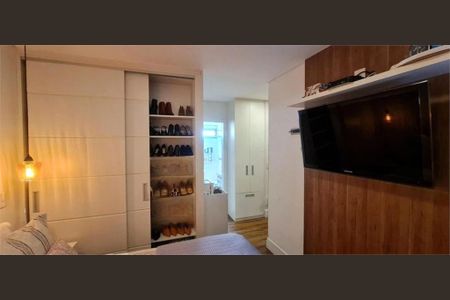 Apartamento à venda com 220m², 4 quartos e 3 vagas