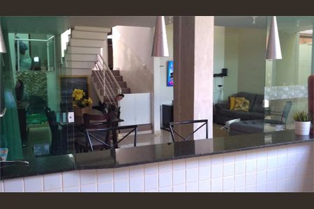 Casa à venda com 3 quartos, 173m² em Jardim Marambaia Ii, Jundiaí