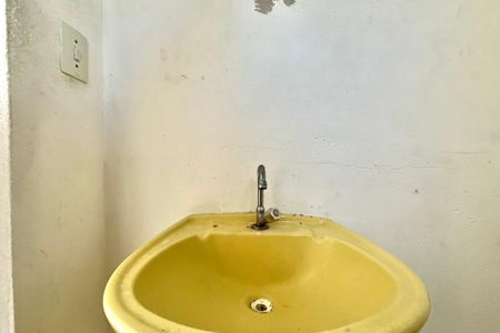 Banheiro da Suíte de casa para alugar com 1 quarto, 40m² em Jardim Oriental, São Paulo