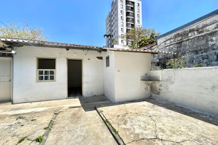 Casa para alugar com 40m², 1 quarto e sem vaga Casa para alugar com 40m², 1 quarto e sem vagaQuintal
