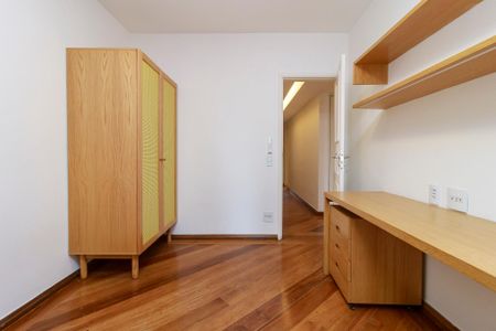 Apartamento para alugar com 179m², 4 quartos e 3 vagasQuarto 2