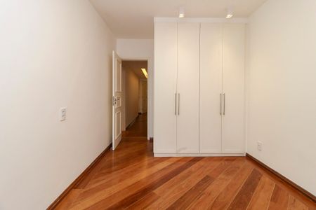 Apartamento para alugar com 179m², 4 quartos e 3 vagasSuíte 2