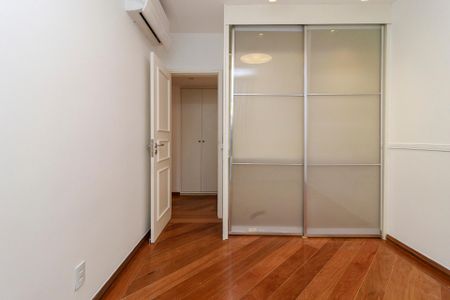 Apartamento para alugar com 179m², 4 quartos e 3 vagasQuarto 1