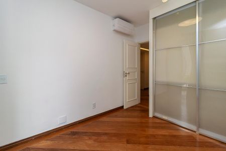 Apartamento para alugar com 179m², 4 quartos e 3 vagasQuarto 1