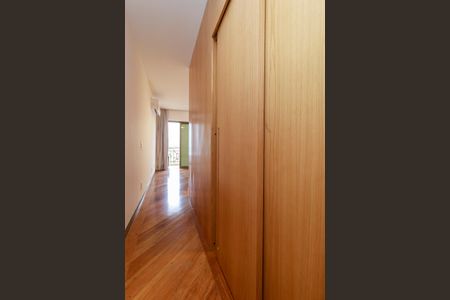 Apartamento para alugar com 179m², 4 quartos e 3 vagasCloset da Suíte 1