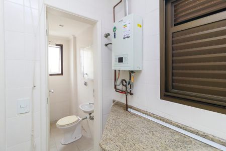 Apartamento para alugar com 179m², 4 quartos e 3 vagasÁrea de Serviço
