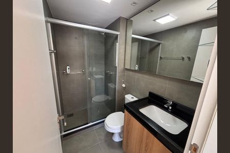 Banheiro de apartamento para alugar com 1 quarto, 38m² em Boa Vista, Porto Alegre