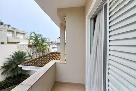 Casa de condomínio à venda com 258m², 4 quartos e 4 vagasSuíte 3