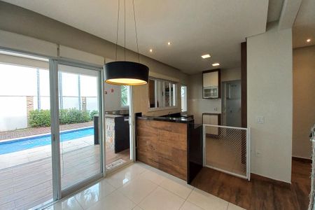 Casa de condomínio à venda com 258m², 4 quartos e 4 vagasCopa