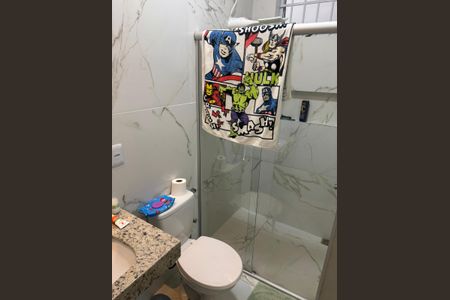 Casa à venda com 340m², 5 quartos e 4 vagas Casa à venda com 340m², 5 quartos e 4 vagasBanheiro