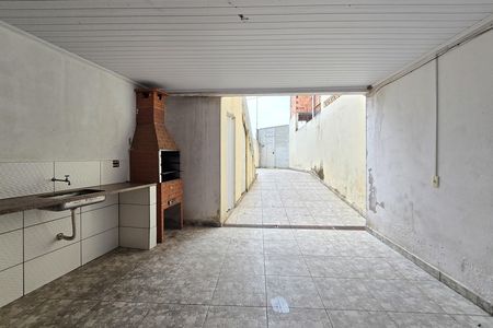 Studio para alugar com 4m², 1 quarto e sem vaga Studio para alugar com 4m², 1 quarto e sem vagaÁrea - Churrasqueira