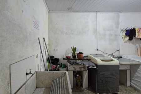 Studio para alugar com 4m², 1 quarto e sem vaga Studio para alugar com 4m², 1 quarto e sem vagaÁrea de Serviço