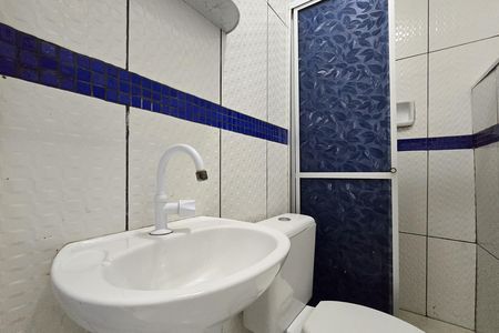 Studio para alugar com 4m², 1 quarto e sem vaga Studio para alugar com 4m², 1 quarto e sem vagaBanheiro