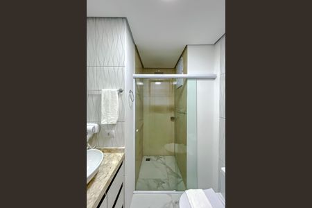 Banheiro de kitnet/studio para alugar com 1 quarto, 30m² em Brás, São Paulo